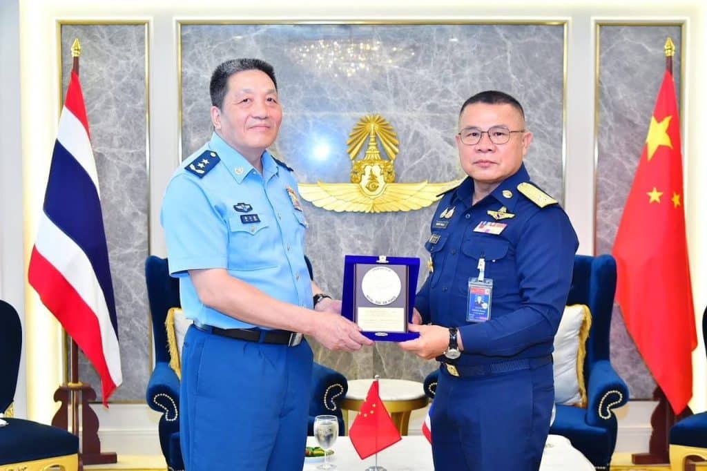 พลอากาศเอก พันธ์ภักดี พัฒนกุล