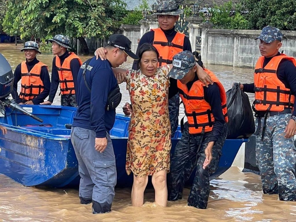 เชียงใหม่จมบาดาล น้ำท่วมหนักสุดในรอบทศวรรษ บ้านเรือนจมน้ำ ผู้ประสบภัยเดือดร้อน