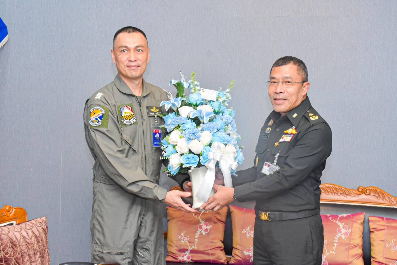 กองบิน ๑ สร้างสัมพันธ์อันดี เยี่ยมคารวะผู้อำนวยการสำนักงานพัฒนาภาค ๕