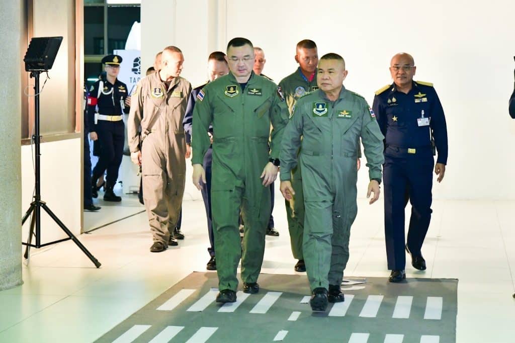 ผู้นำต้นแบบ ปีกแห่งการบินสู่ความเป็นเลิศ สู่เส้นทางนักรบแห่งท้องฟ้า