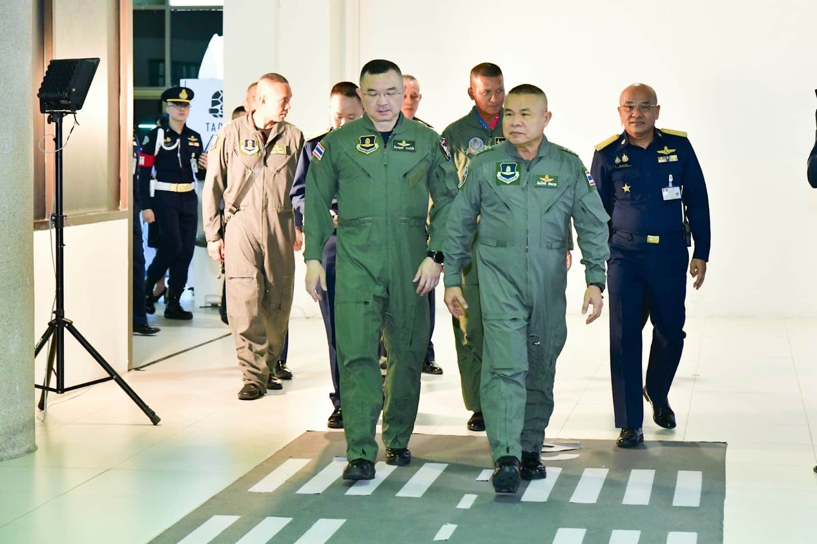 ผู้นำต้นแบบ ปีกแห่งการบินสู่ความเป็นเลิศ สู่เส้นทางนักรบแห่งท้องฟ้า