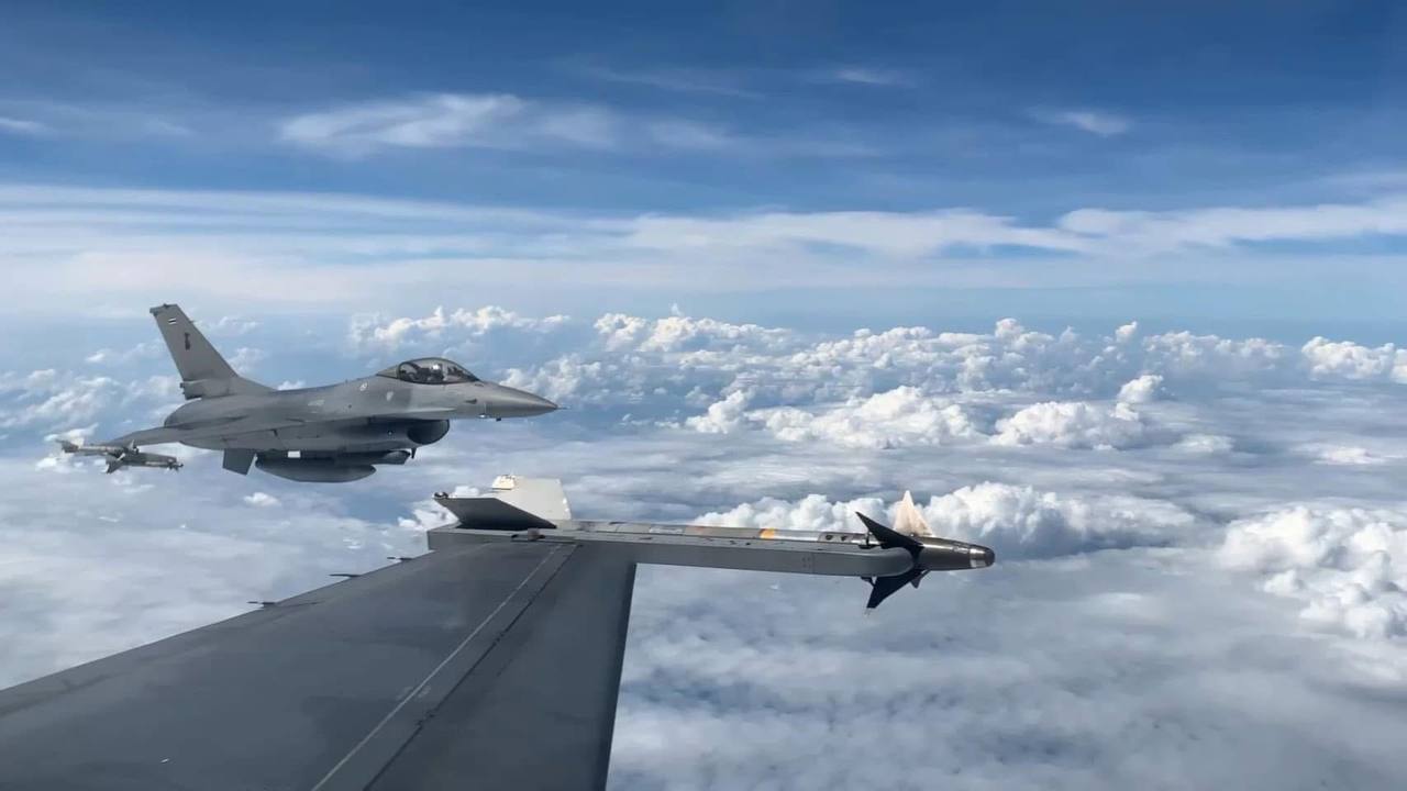 ทอ. ส่ง F-16 สกัดอากาศยานปริศนา บริเวณชายแดนไทย-เมียนมา